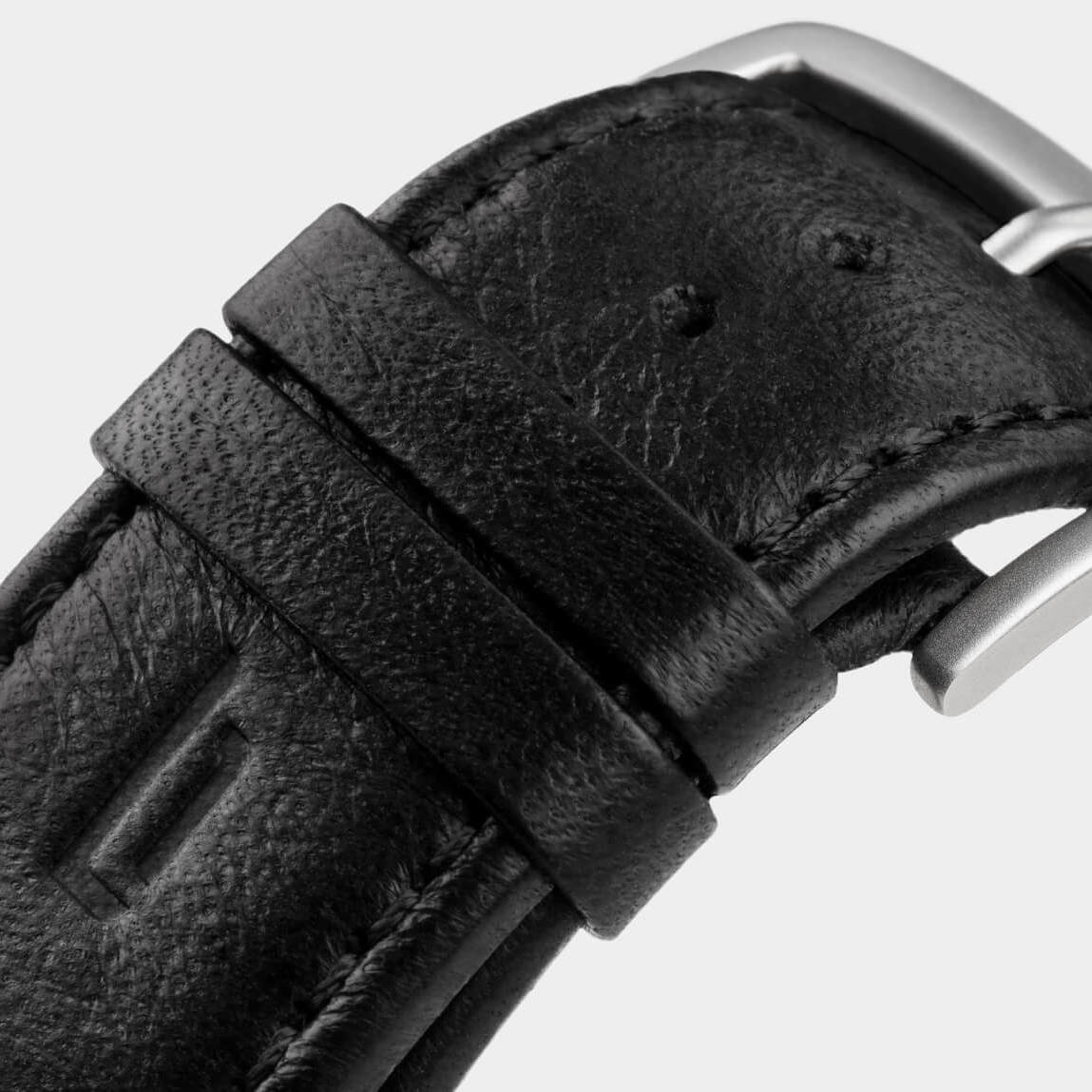 Lilienthal 1, All Silver Small/ Black Leather Strap