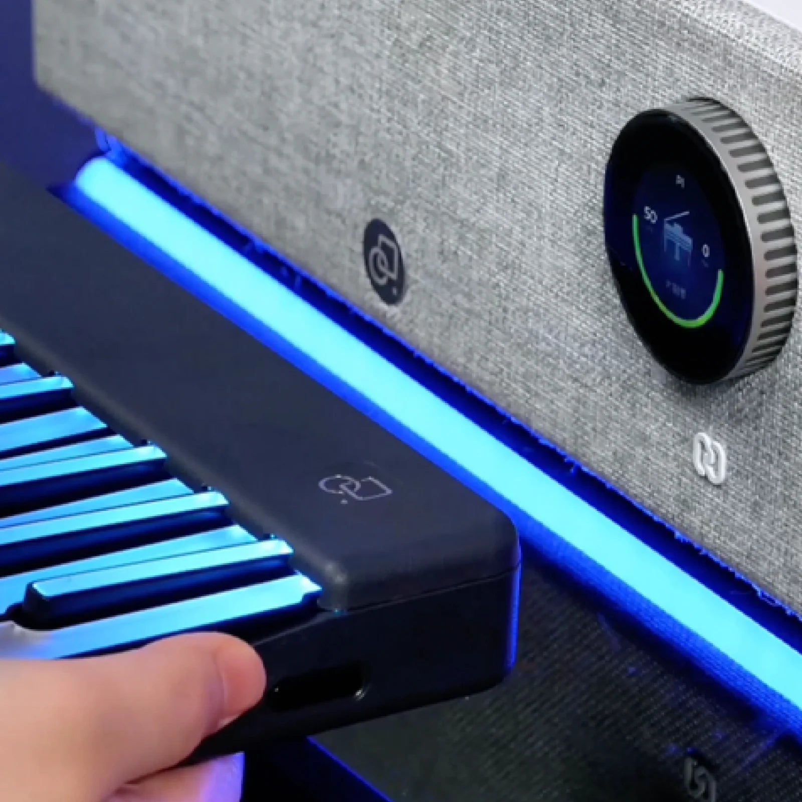 PartyStudio Speaker with Built-in Sounds & MIDI Support, White