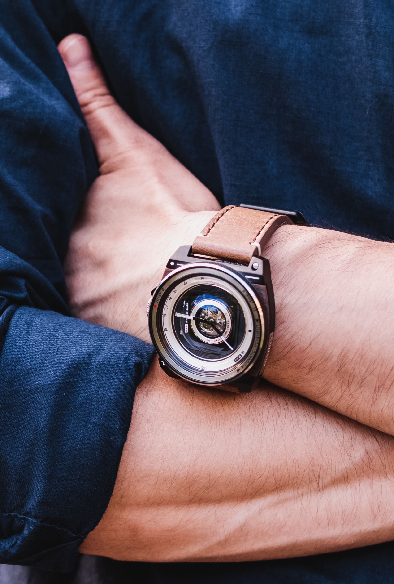 Automatic Vintage Lens II, Leather | TACS - Wake Concept Store