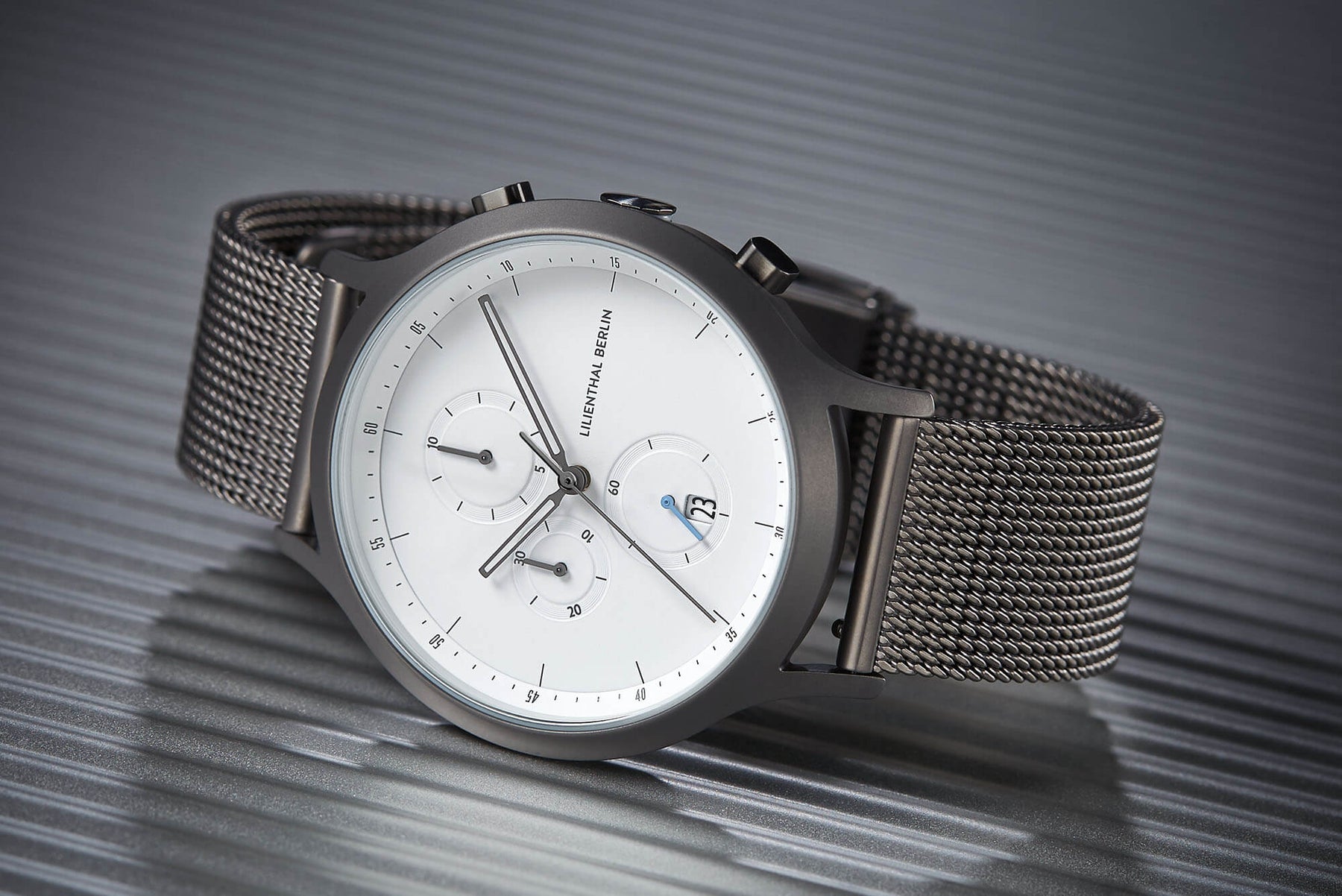 Chronograph, Dark Silver White/ Stainless Steel Strap