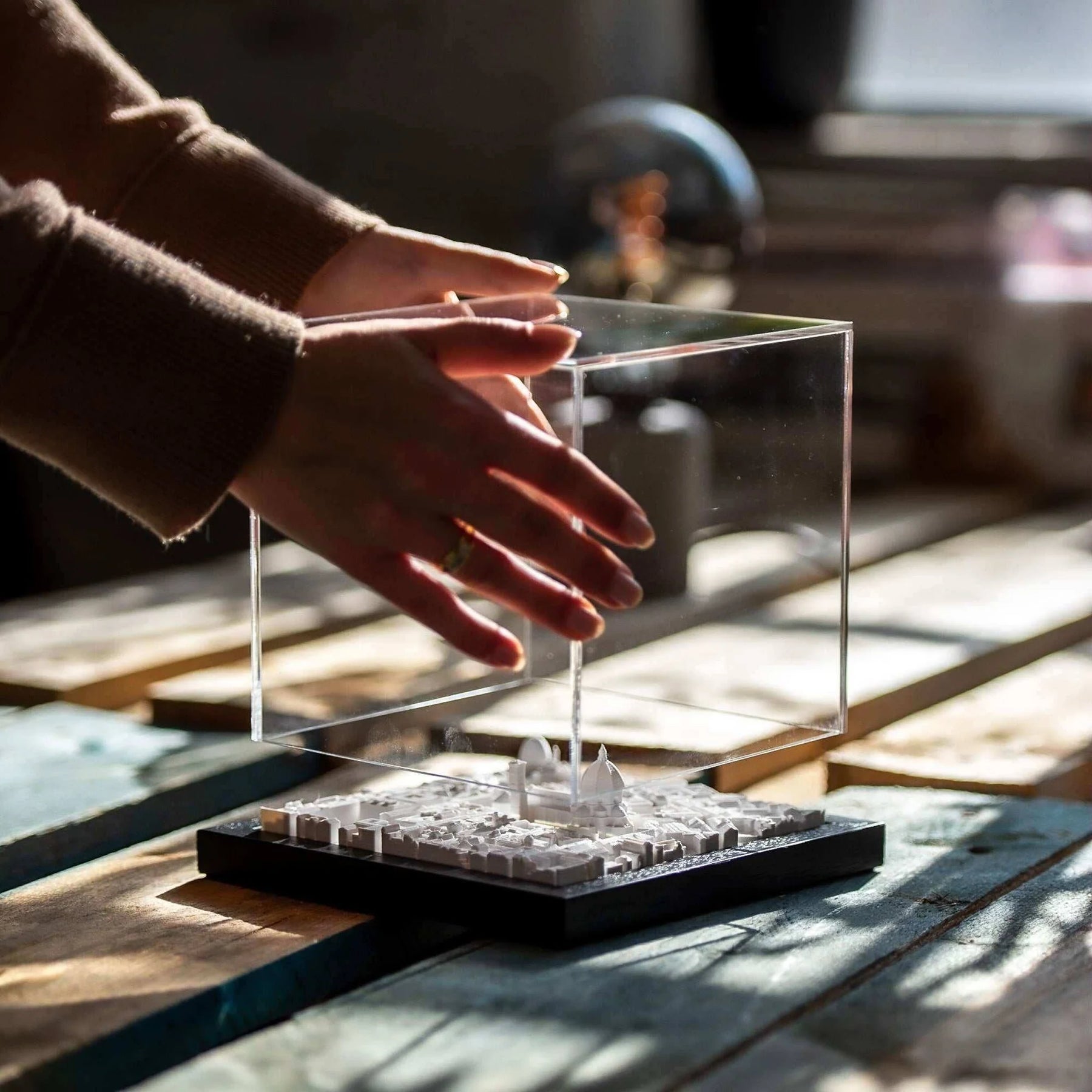 Cubus, Acrylic Box for Cubes | Cityframes - Wake Concept Store