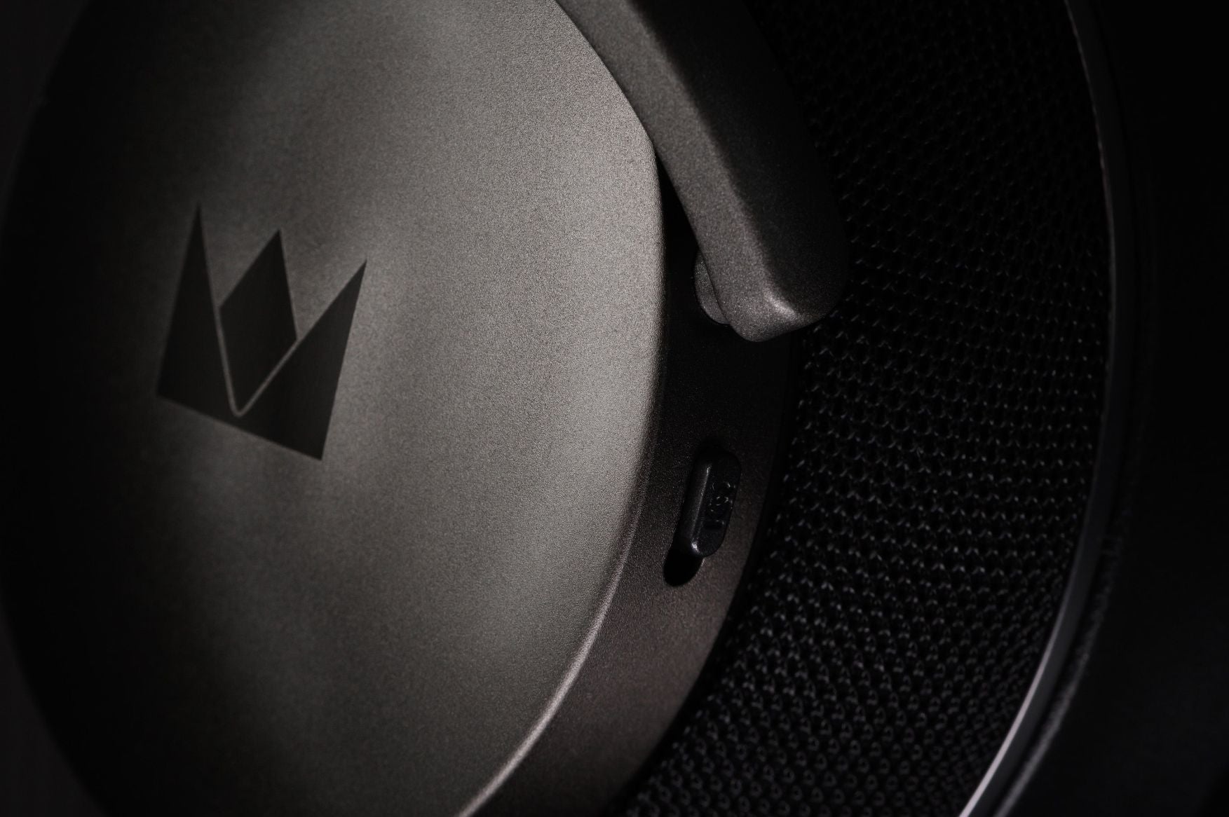 FoKus Apollo Over-Ear Headphone