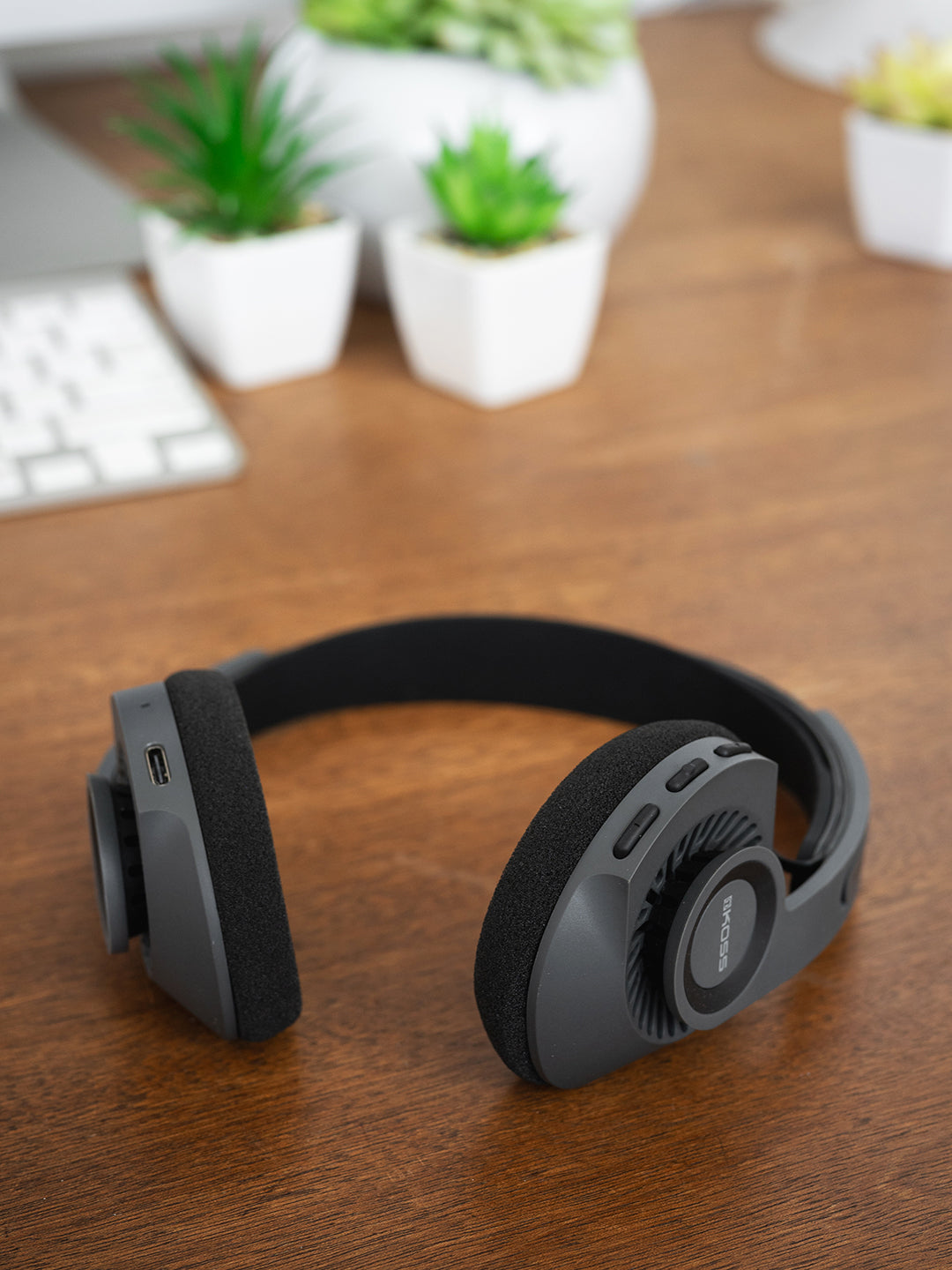 KPH30 Wireless On Ear Headphones, Stealth Grey