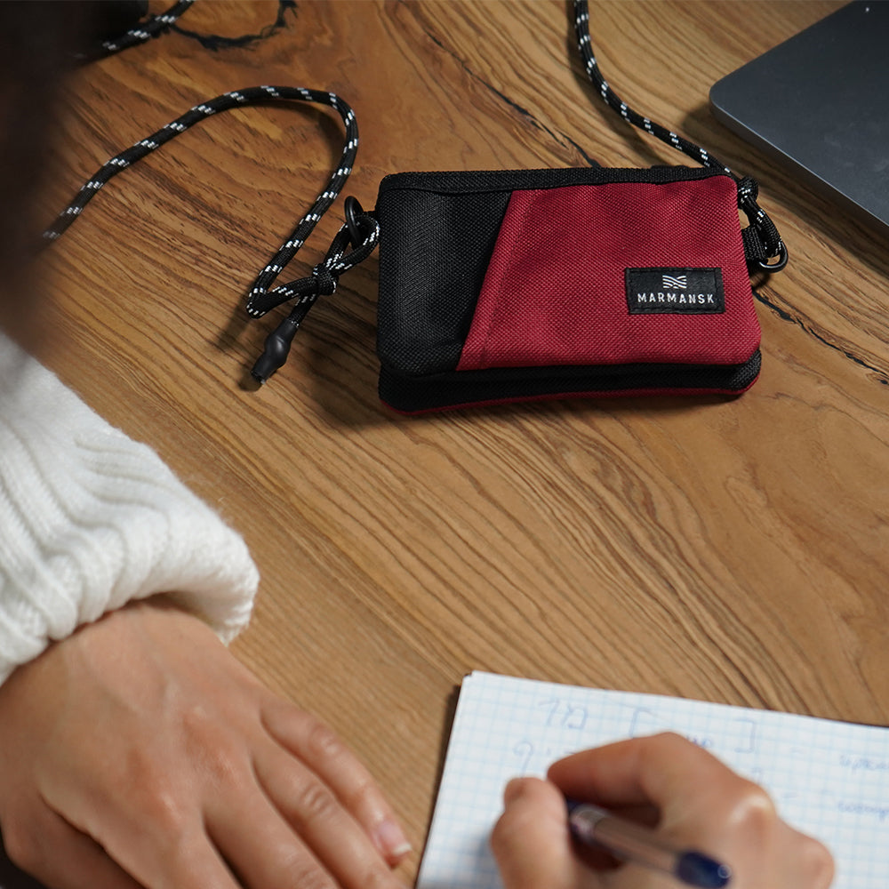 Lovozero Liten Lanyard Wallet | Marmansk - Wake Concept Store