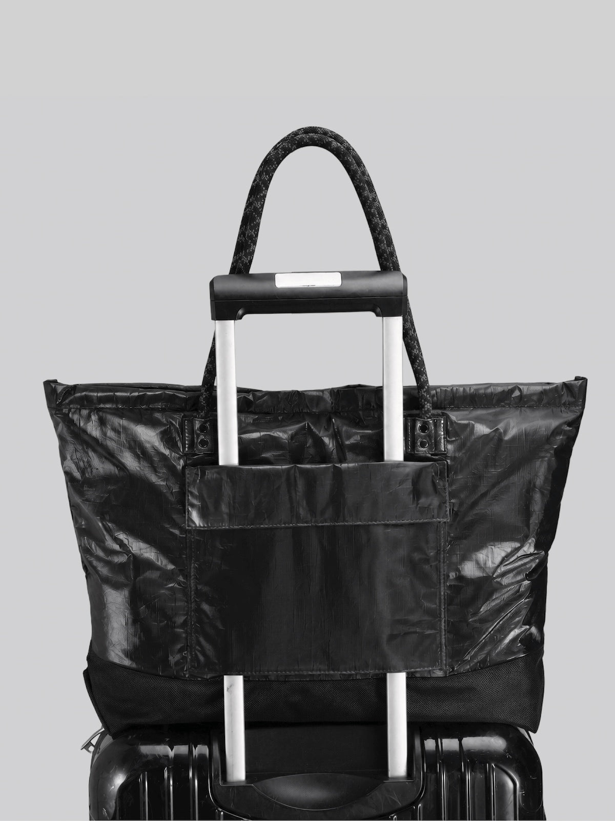 AIRY Tote Bag