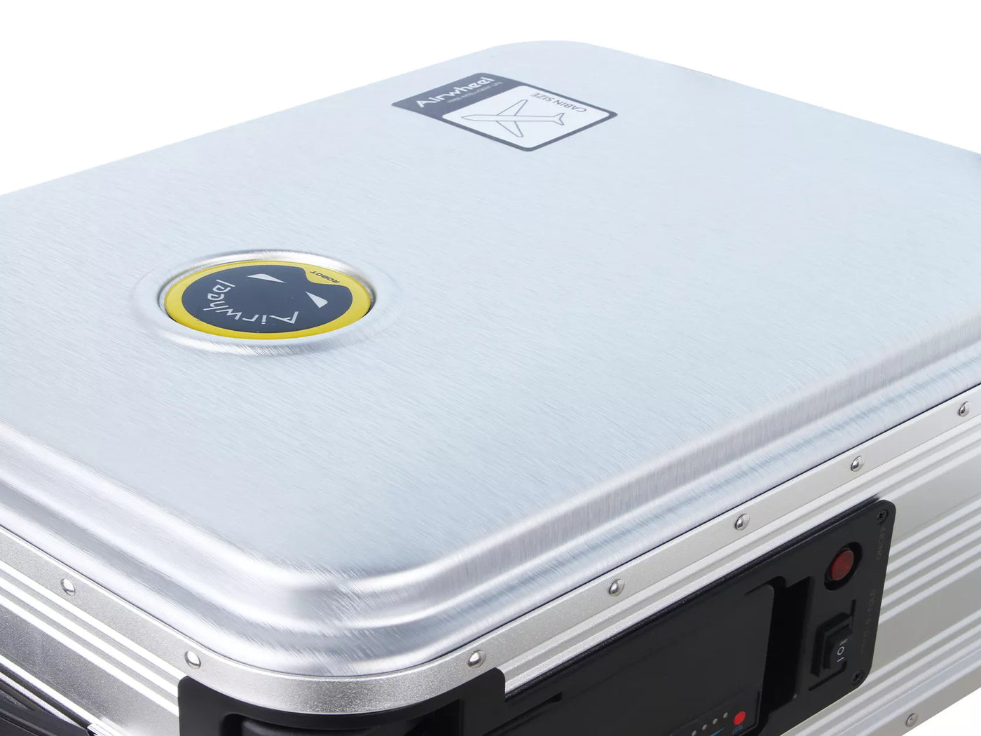 Airwheel SE3SL Boardable Smart Riding Suitcase, Silver