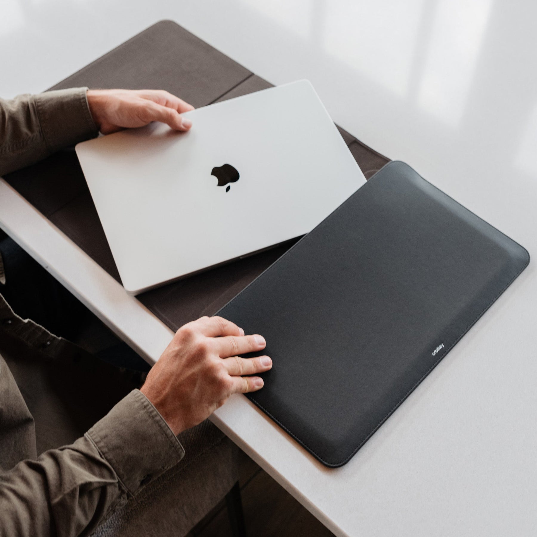 Hybrid Laptop Sleeve, Black