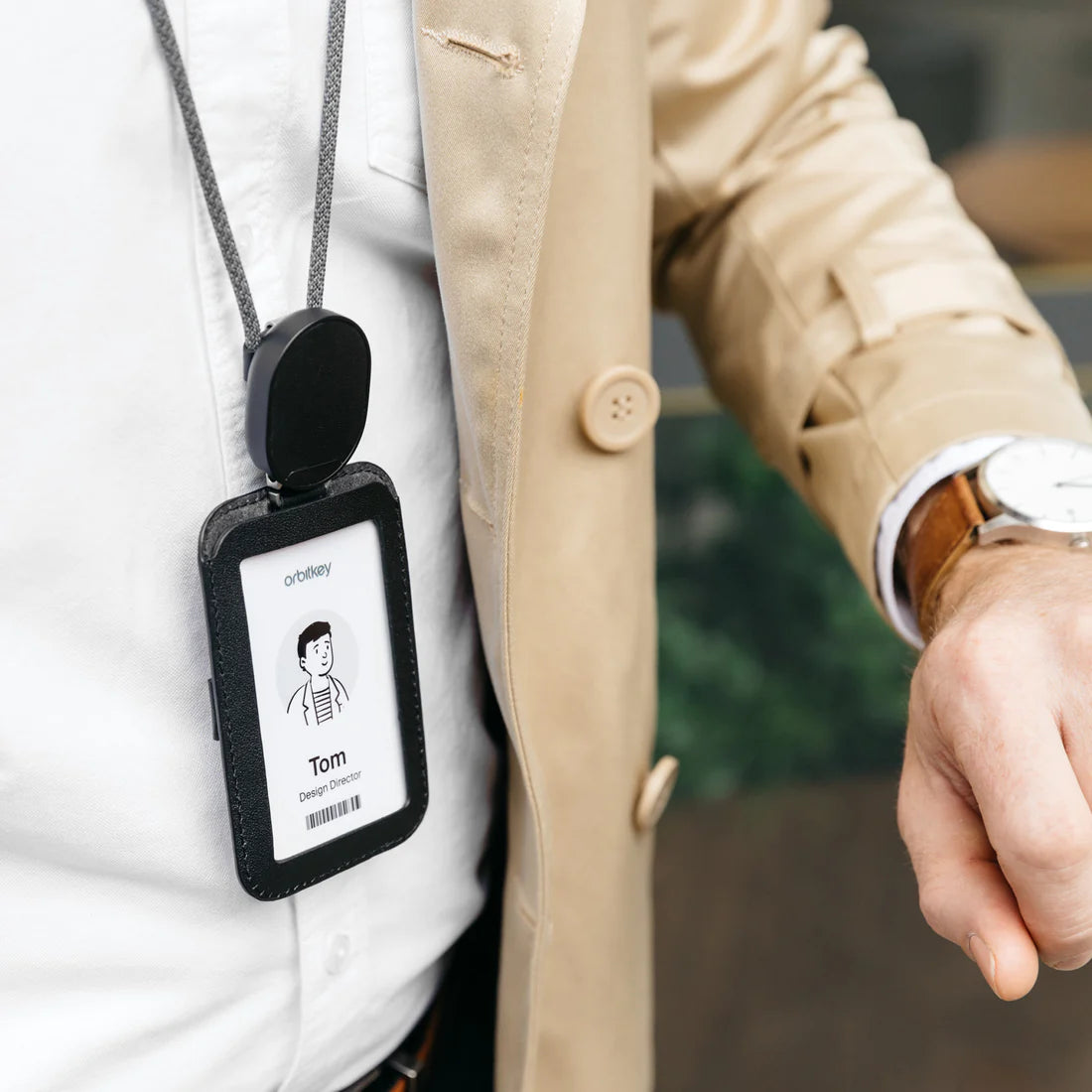 ID Card Holder Pro, Black | Orbitkey - Wake Concept Store