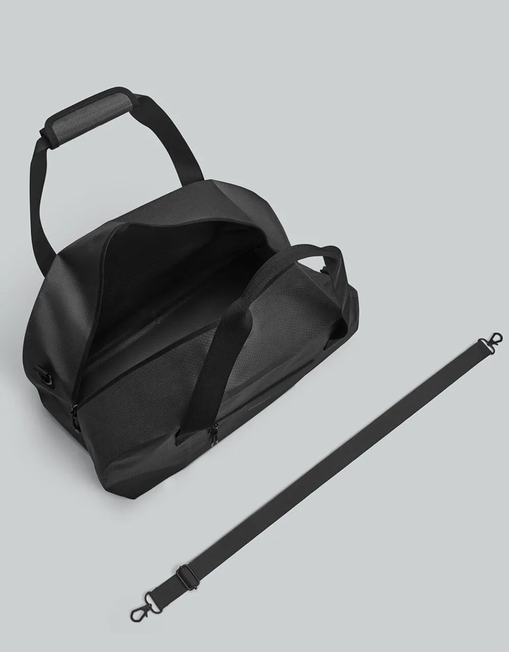 Lightweight DuoSeal Duffel, Black