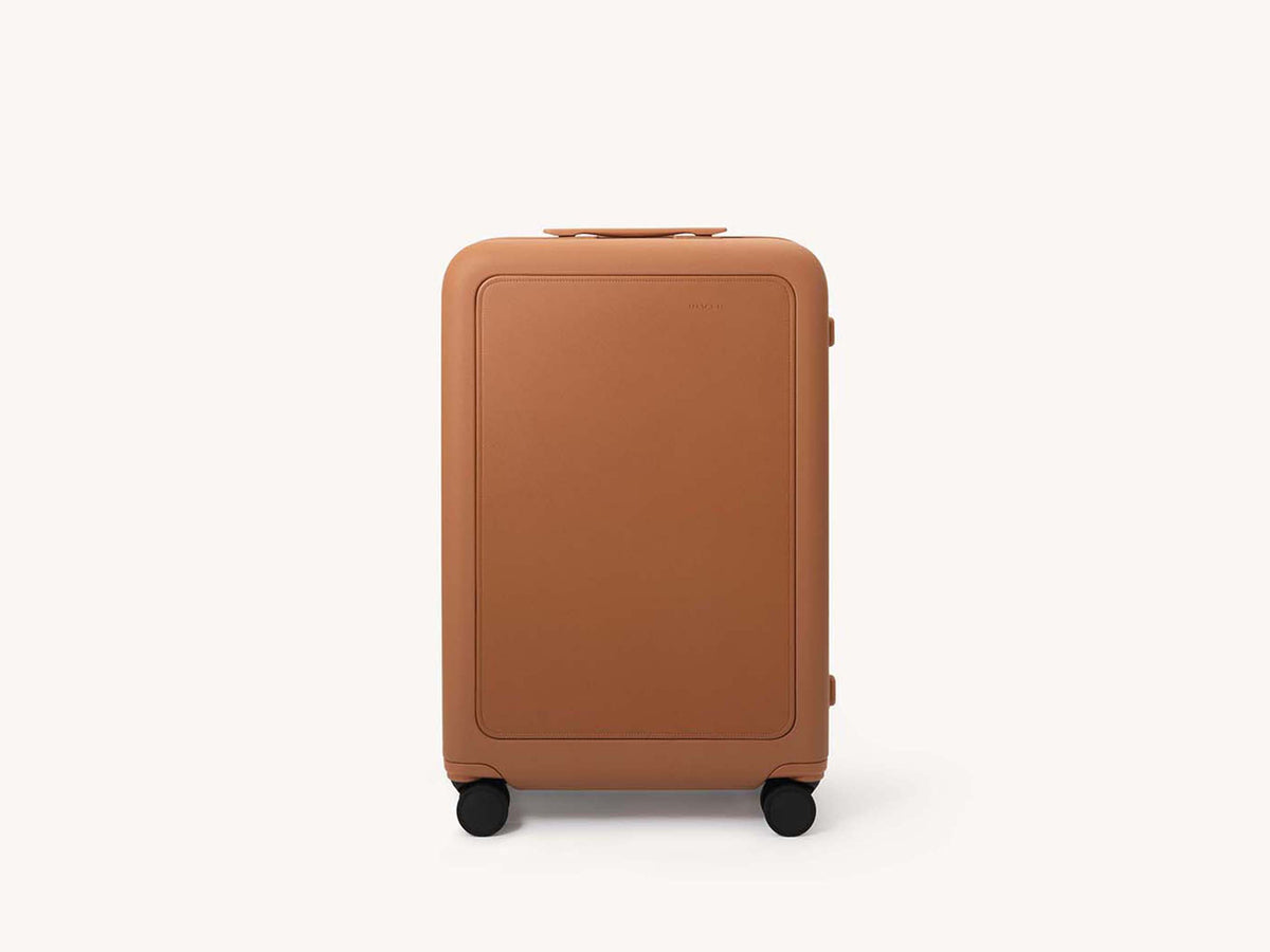 Moln Medium 68L Suitcase, Umber – Wake Concept Store, Hong Kong