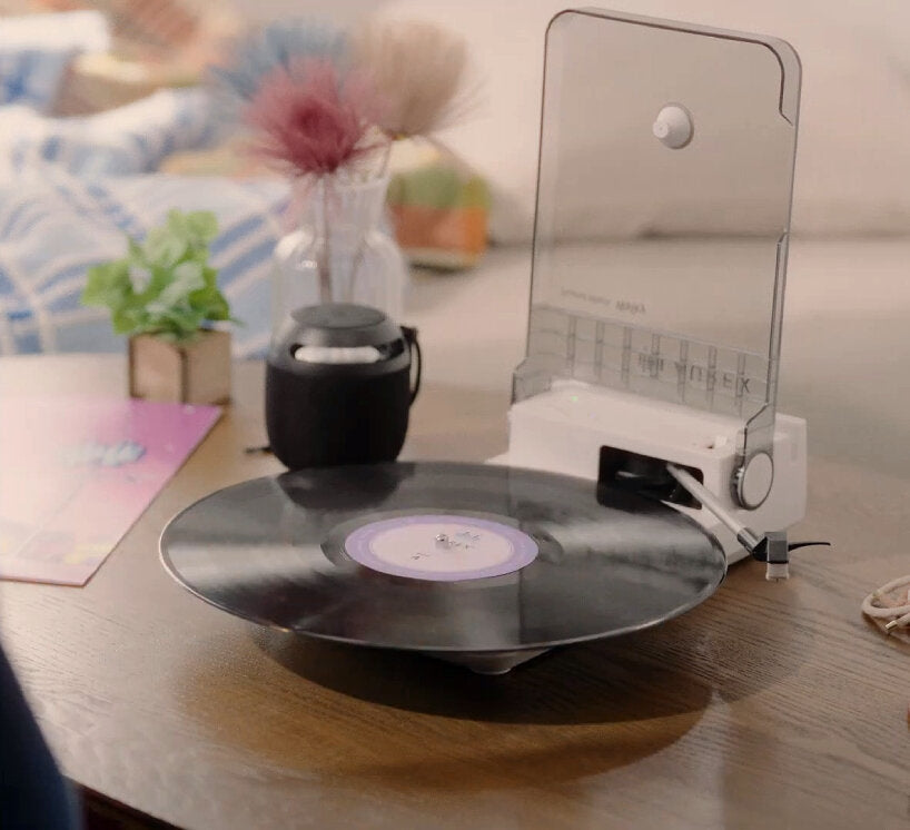 Aurex AX-RP10(W) Portable Wireless Record Player by Toshiba