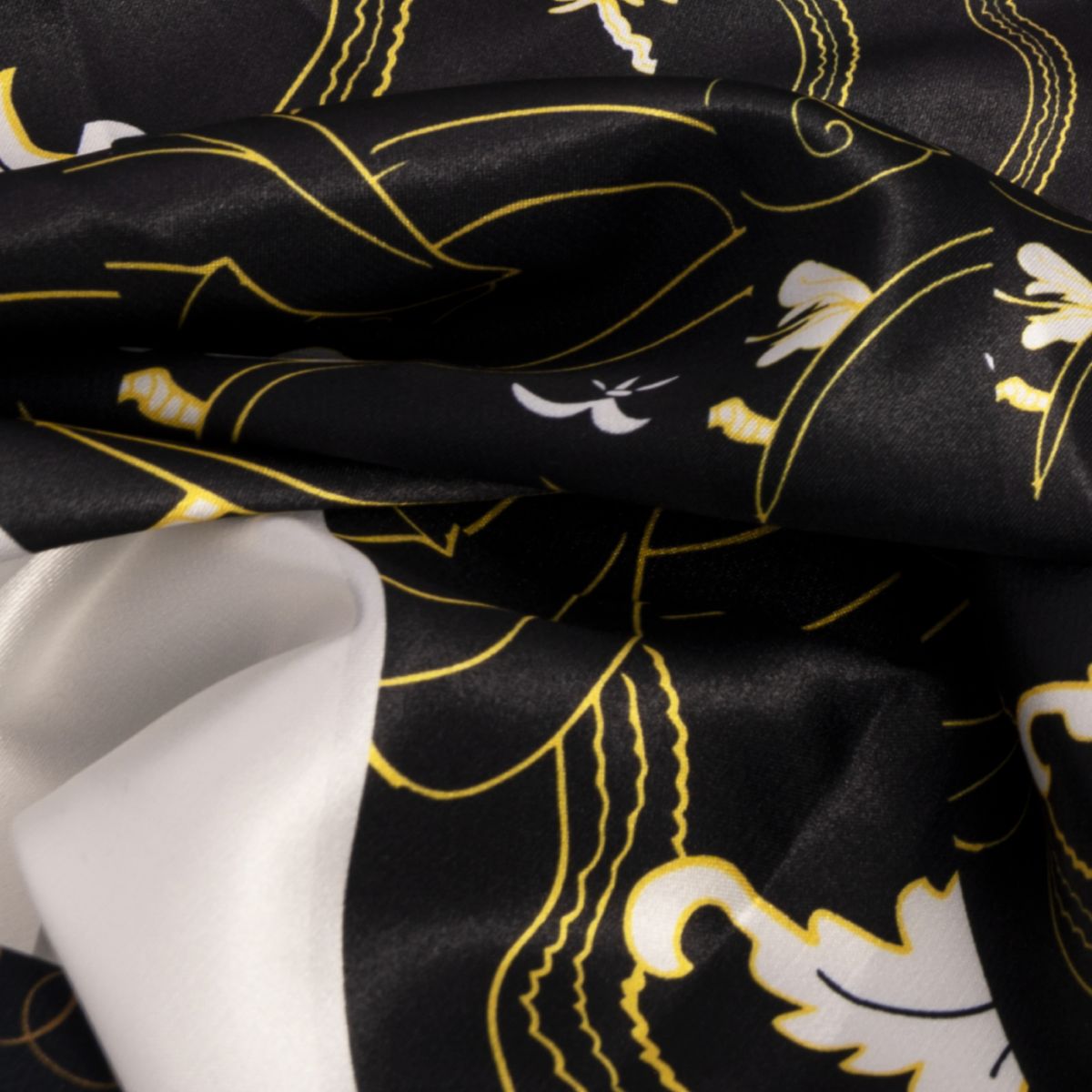 TC Cloth | Trending Cosmo - Wake Concept Store