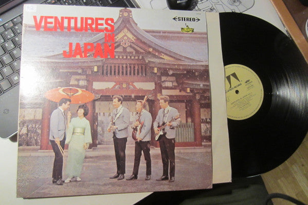 The Ventures : Ventures in Japan (LP)