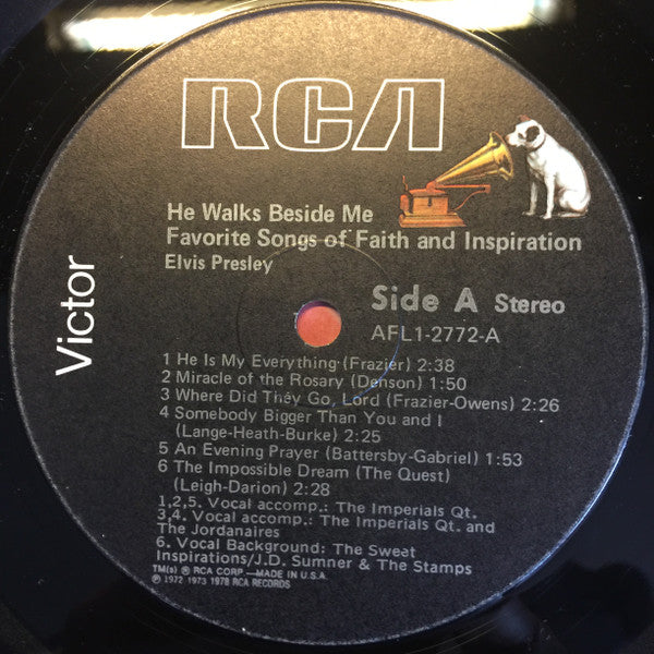 Elvis Presley : He Walks Beside Me, Favorite Songs Of Faith And Inspiration (LP, Comp, RE, Ind)