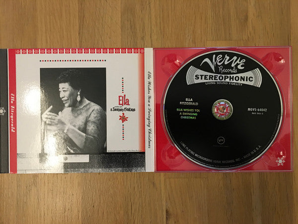 Ella Fitzgerald : Ella Wishes You A Swinging Christmas (CD, Album, RE, Dig)