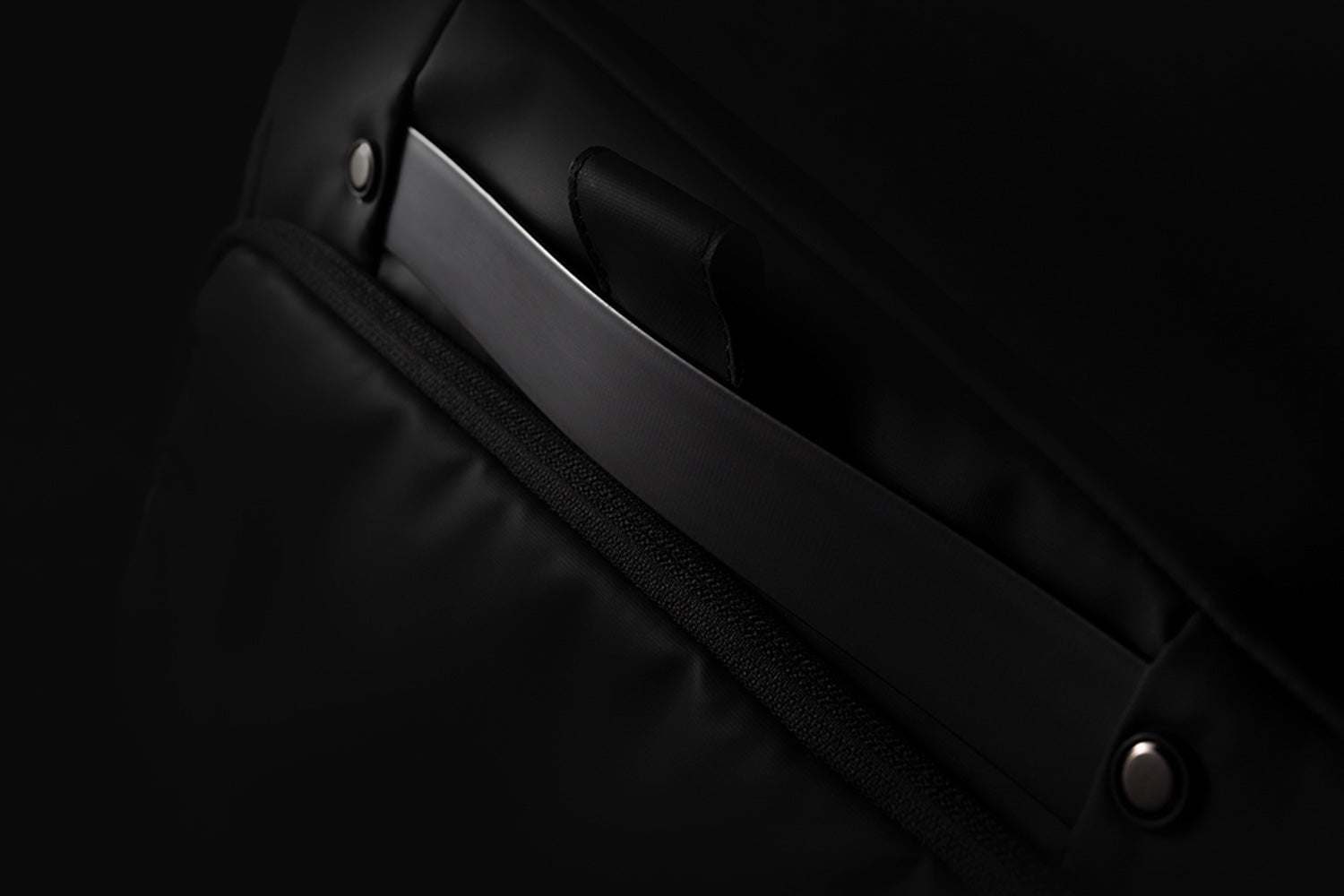 NIID X Urbanature R1 Radiant Urban Sling | NIID - Wake Concept Store