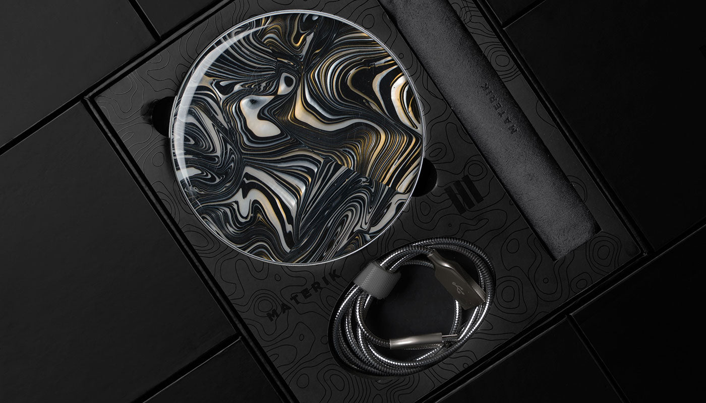 Wireless Charger, Pearl Black | Materik - Wake Concept Store