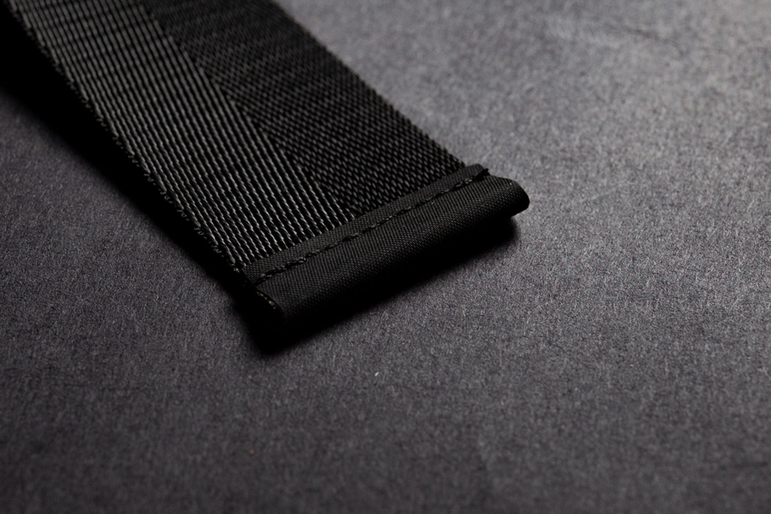 NIID X Urbanature R1 Radiant Urban Sling | NIID - Wake Concept Store