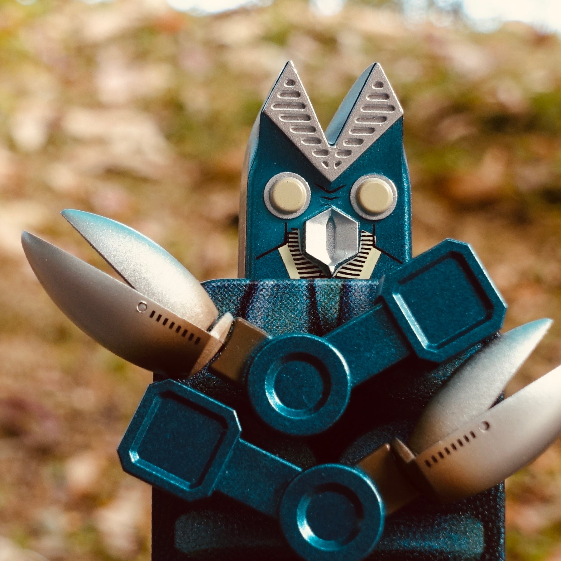 TinBot the Collectibles - 20 Memorable Figure Selections | TinBot - Wake.HK
