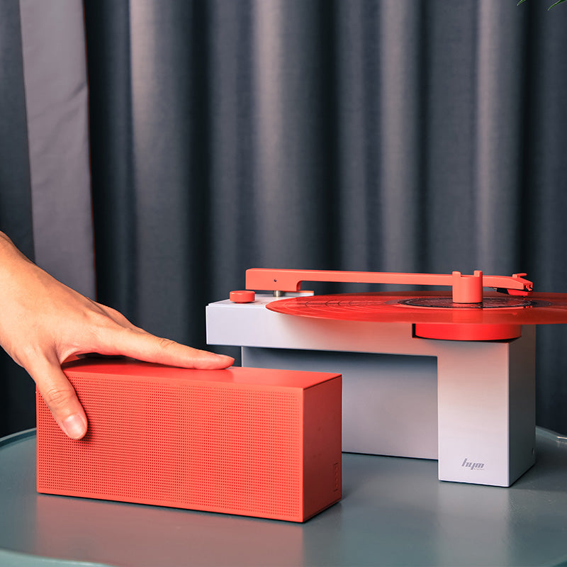 DUO Turntable with a Detachable Bluetooth Speaker | HYM Originals - Wake Concept Store