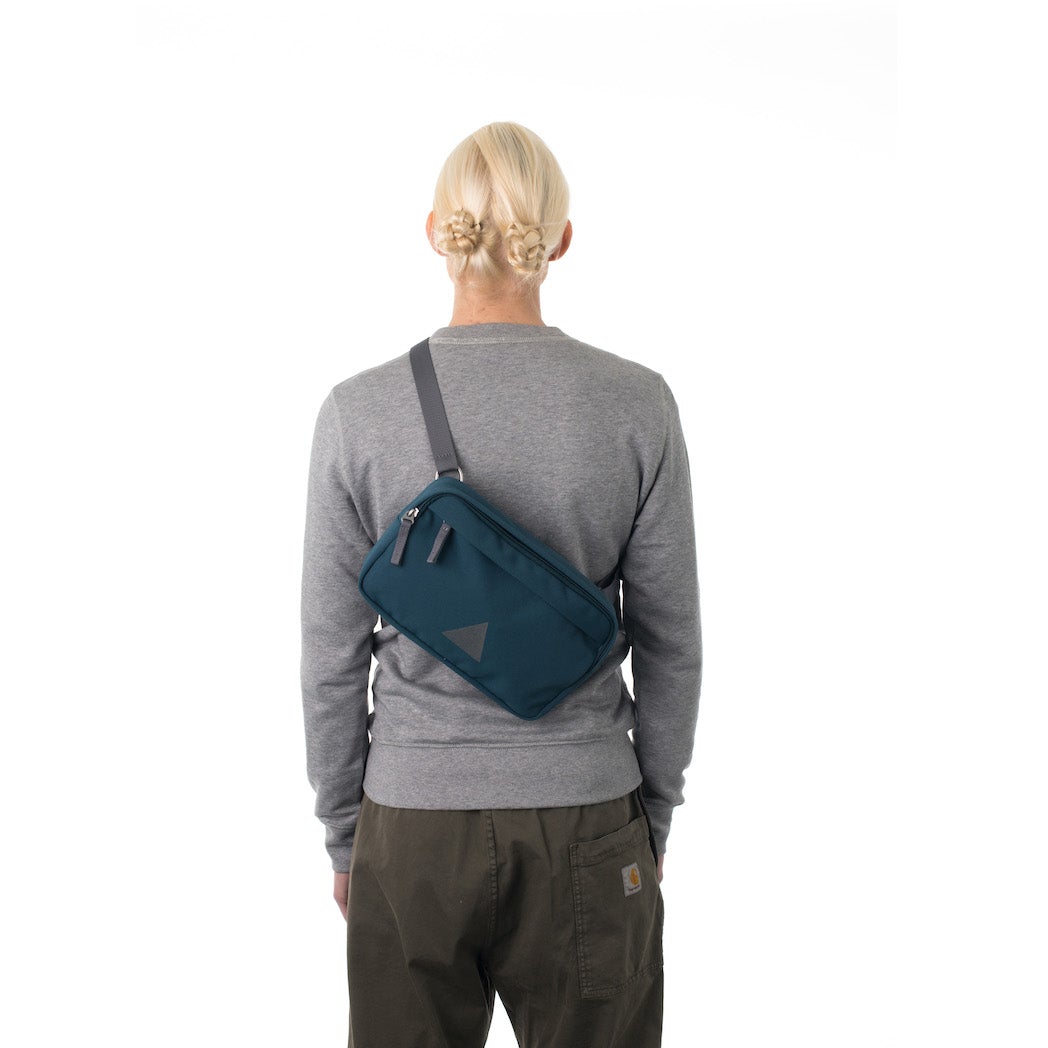 Arc Utility Crossbody Pack 4L | Utility Archive - Wake Concept Store