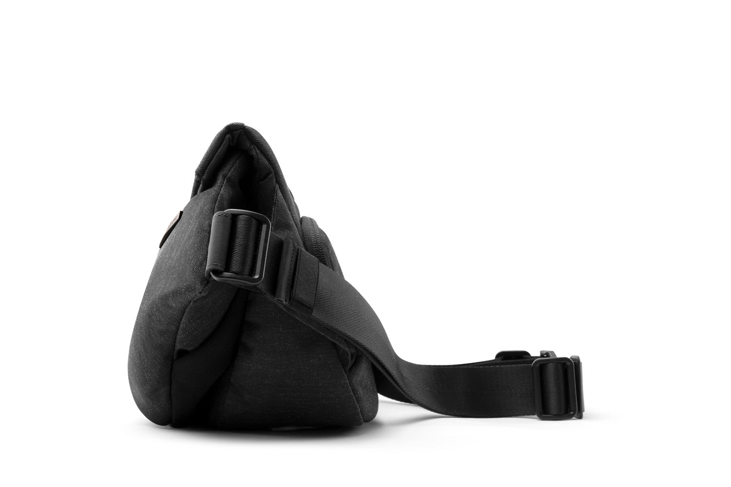 NIID X Urbanature R1 Radiant Urban Sling | NIID - Wake Concept Store