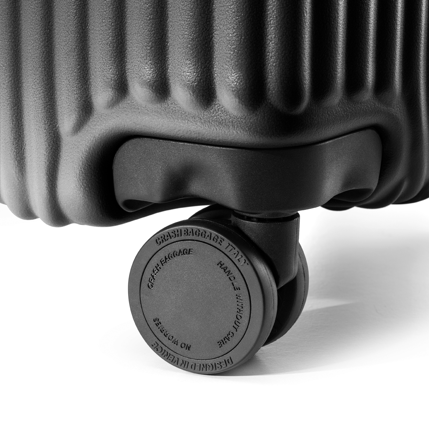 Stripe, Large 4 Wheels Suitcase | Crash Baggage - Wake Concept Store