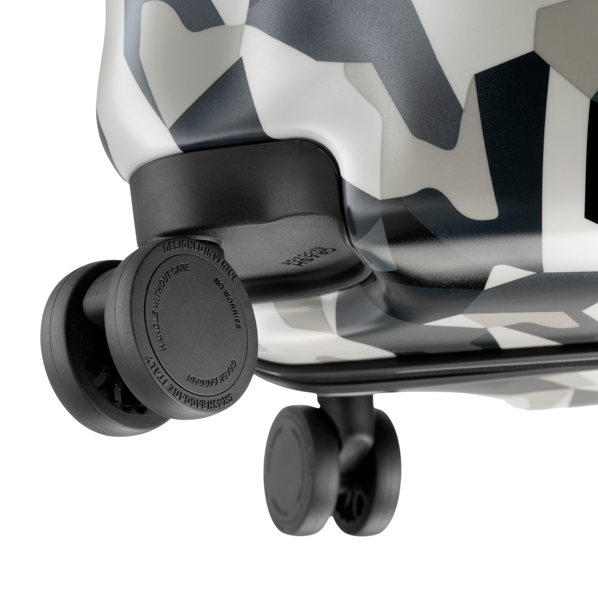 Icon, Camo Medium 4 Wheels Suitcase | Crash Baggage - Wake Concept Store