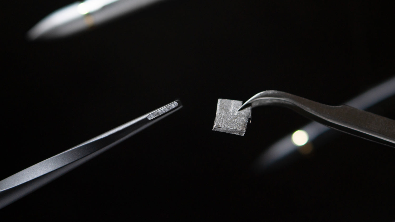 HoverPen 2.0 Interstellar Edition (Meteorite Embeded Version) | Novium - Wake Concept Store