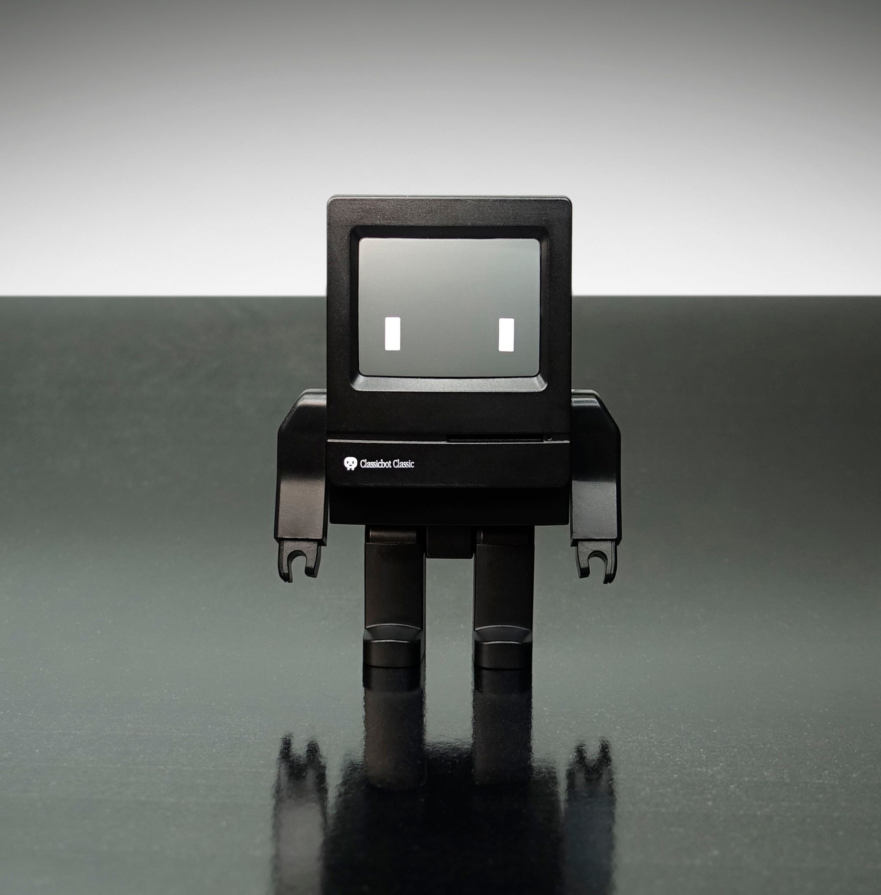 Classic Black | Classicbot - Wake Concept Store