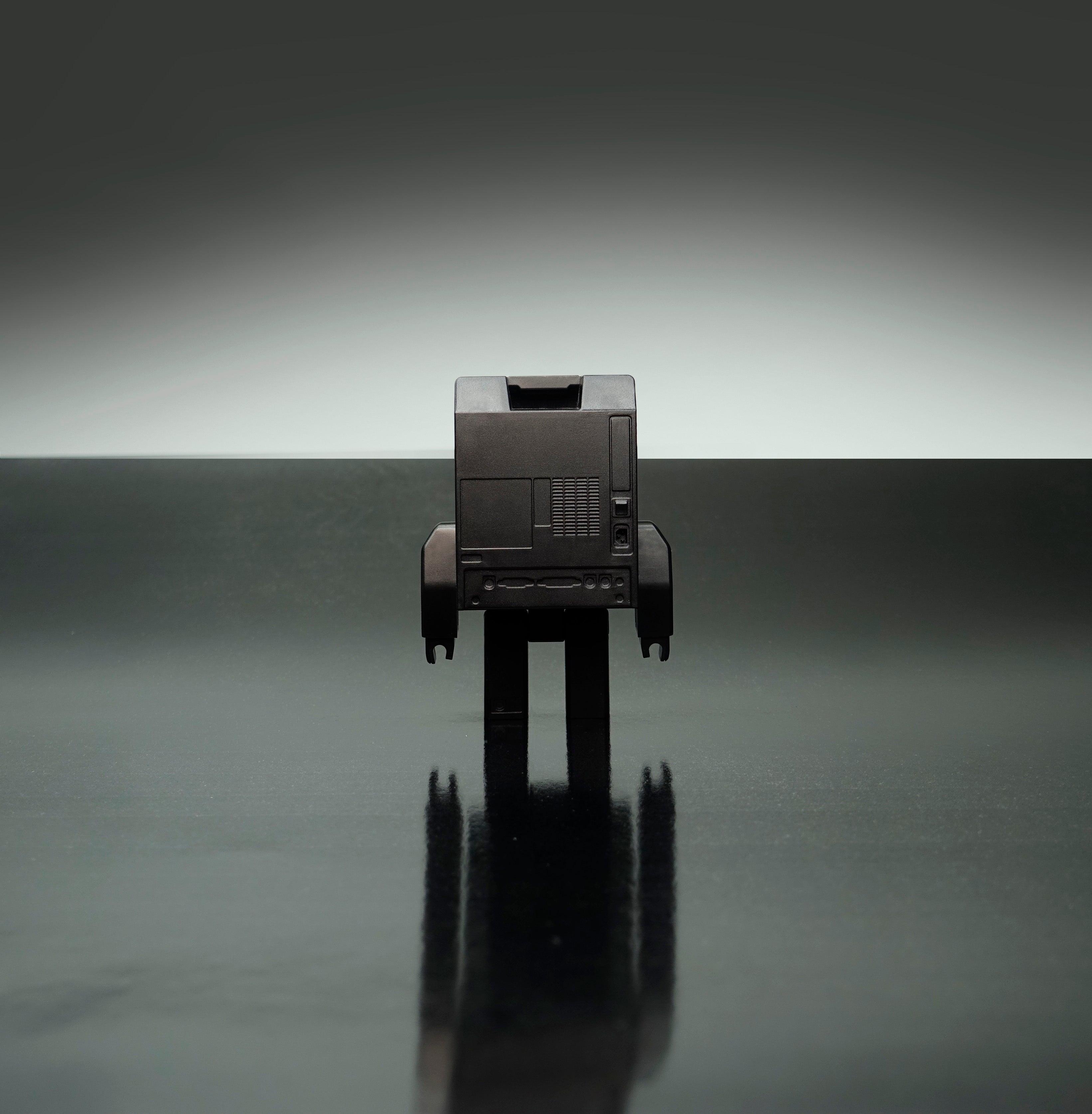 Classic Black | Classicbot - Wake Concept Store