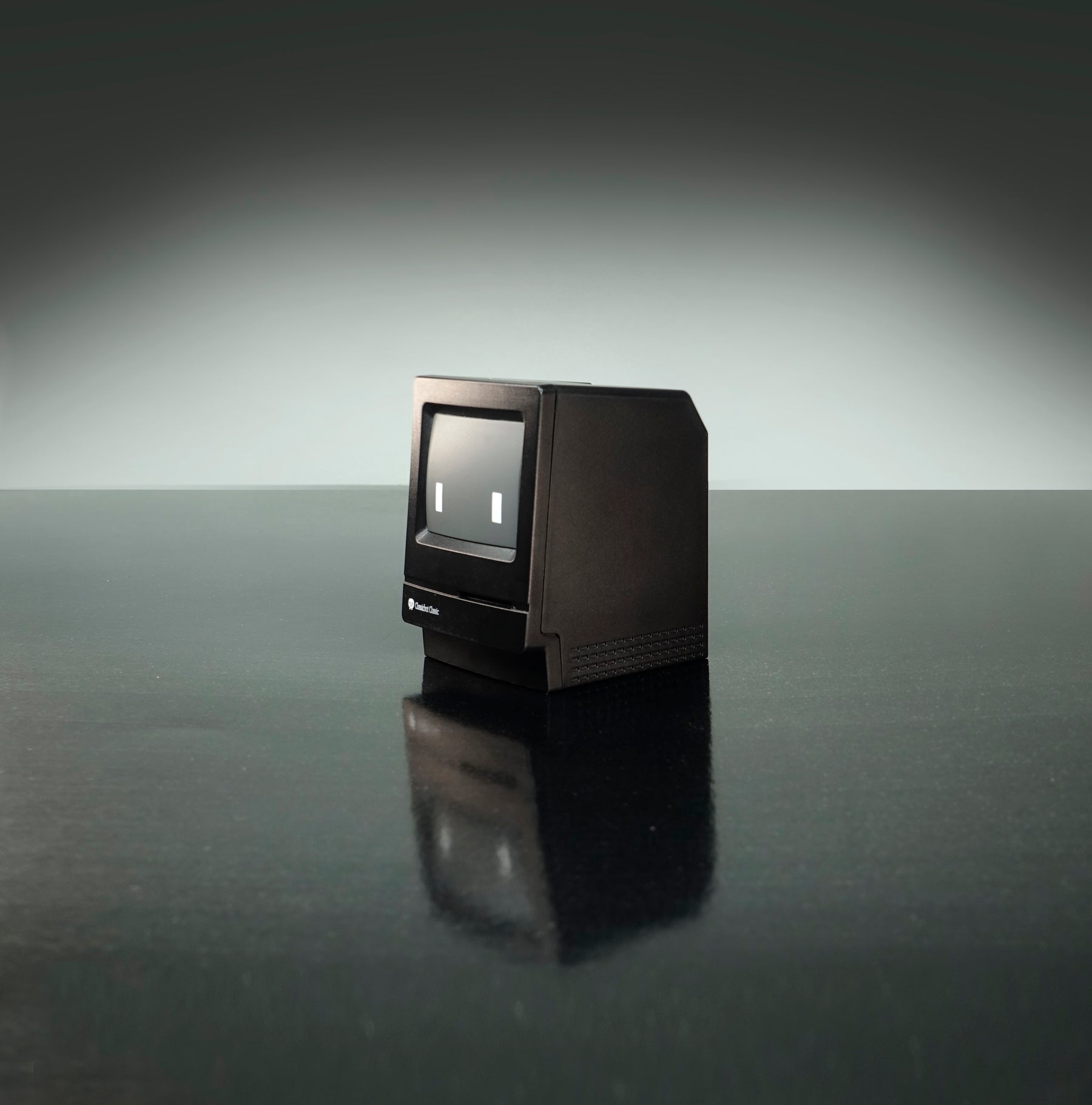 Classic Black | Classicbot - Wake Concept Store