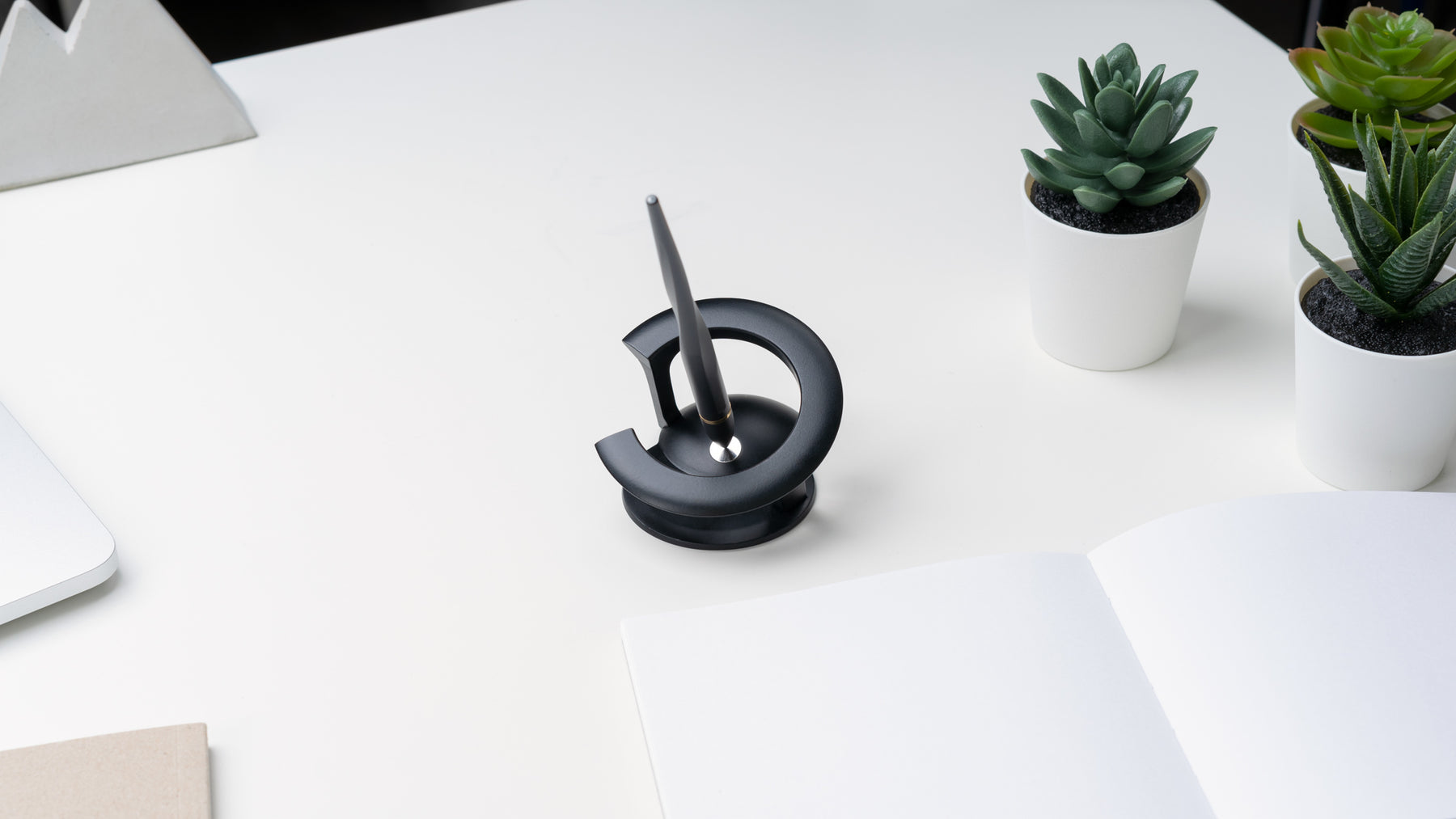 HoverPen 2.0 Interstellar Edition (18K Gold Plated) | Novium - Wake Concept Store