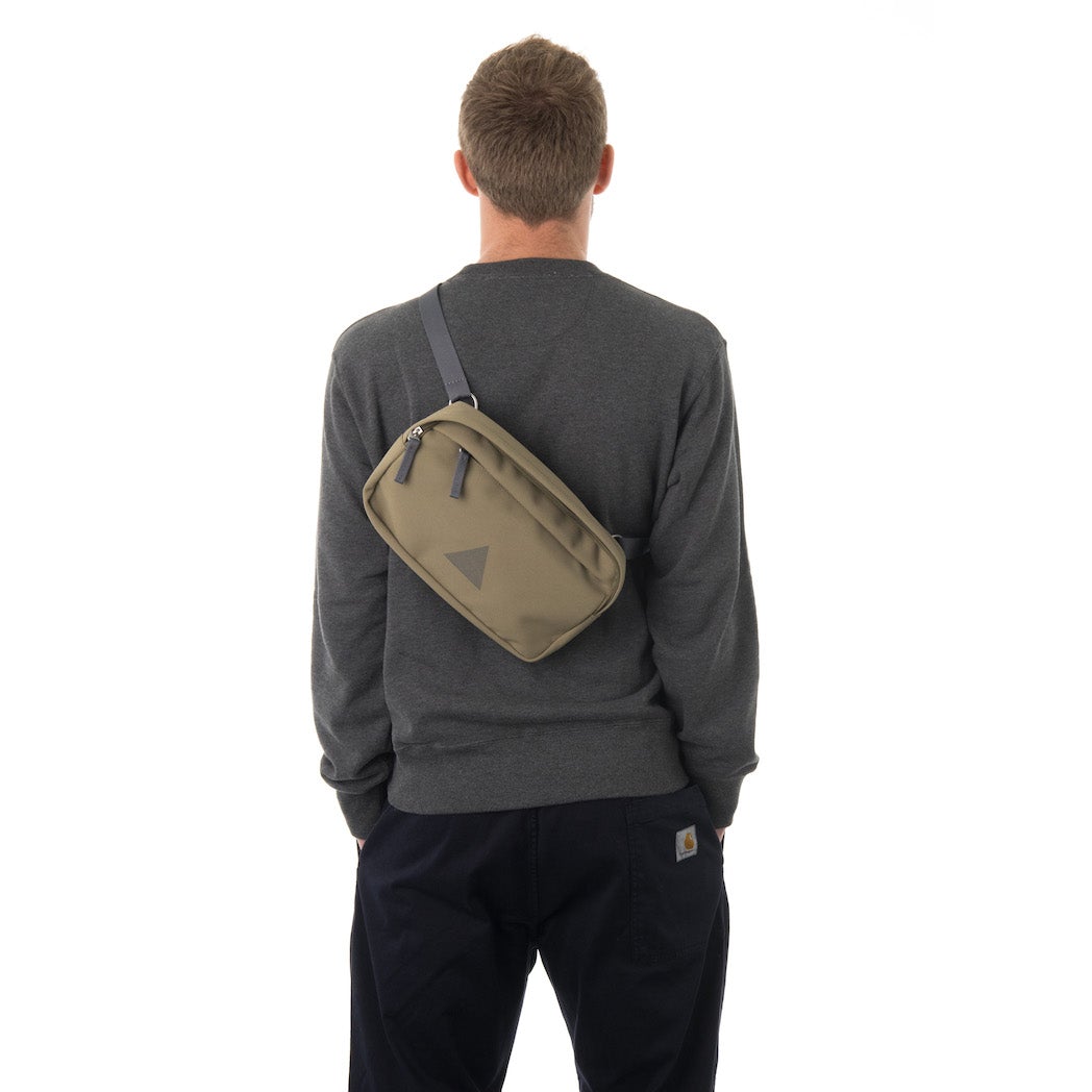Arc Utility Crossbody Pack 4L | Utility Archive - Wake Concept Store