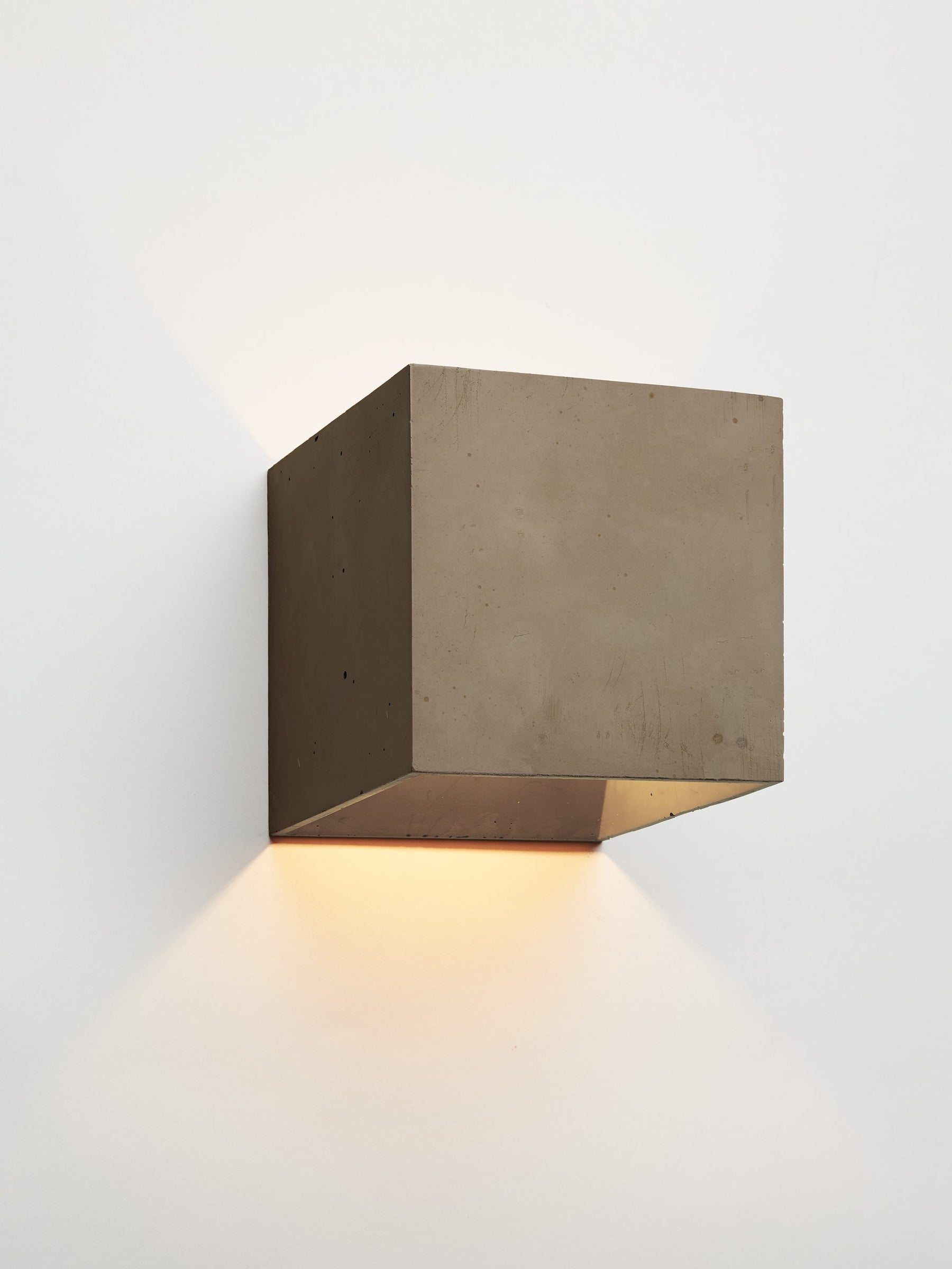 Cromia Wall Lamp | Plato Design - Wake.HK
