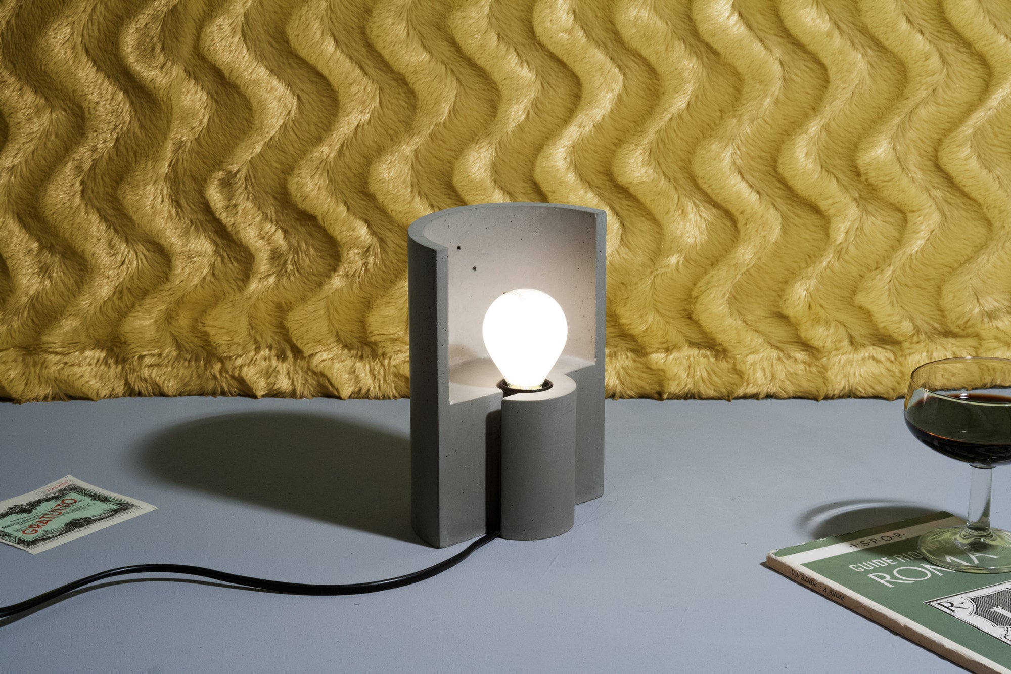 ESSE Table Lamp | Plato Design - Wake.HK