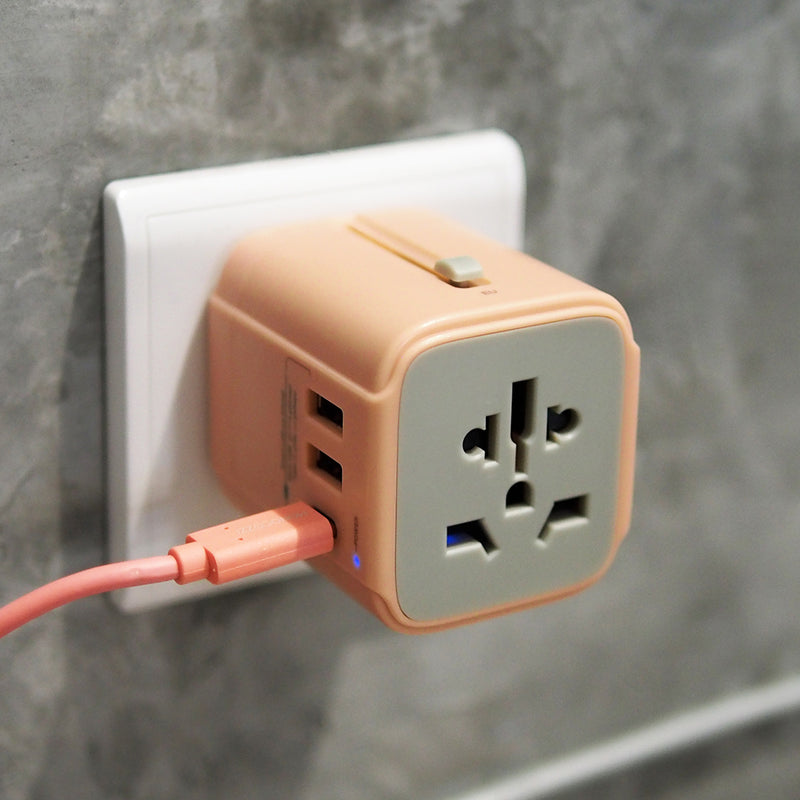 Bon Voyage Travel Adaptor with 4.5A Dual USB and USB-C connector | Monocozzi - Wake Concept Store