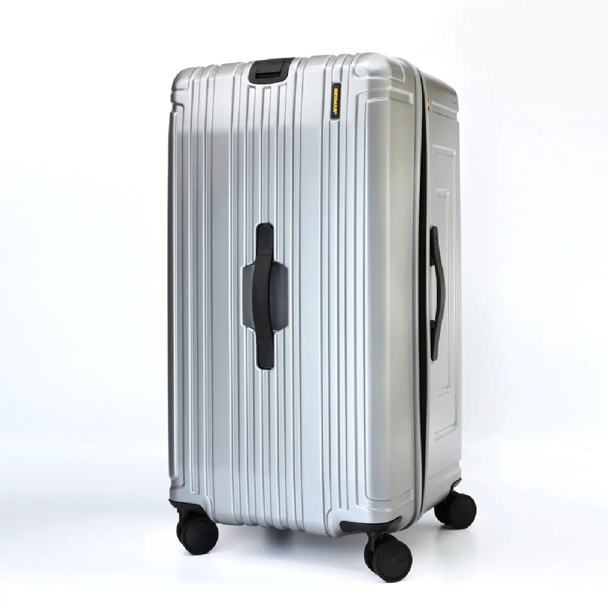 Bermas Spaceship Luggage 2.0 | Bermas - Wake Concept Store