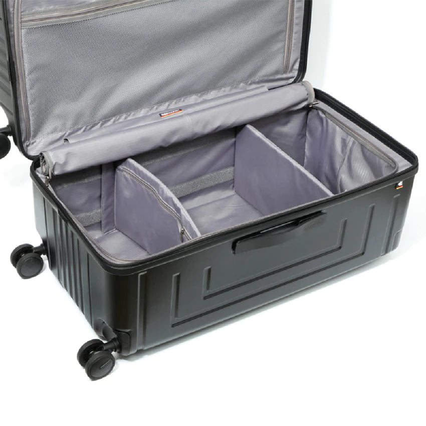 Bermas Spaceship Luggage 2.0 | Bermas - Wake Concept Store