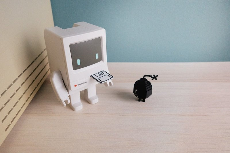 Trashbot 2.0 Stationery Set | Classicbot - Wake Concept Store
