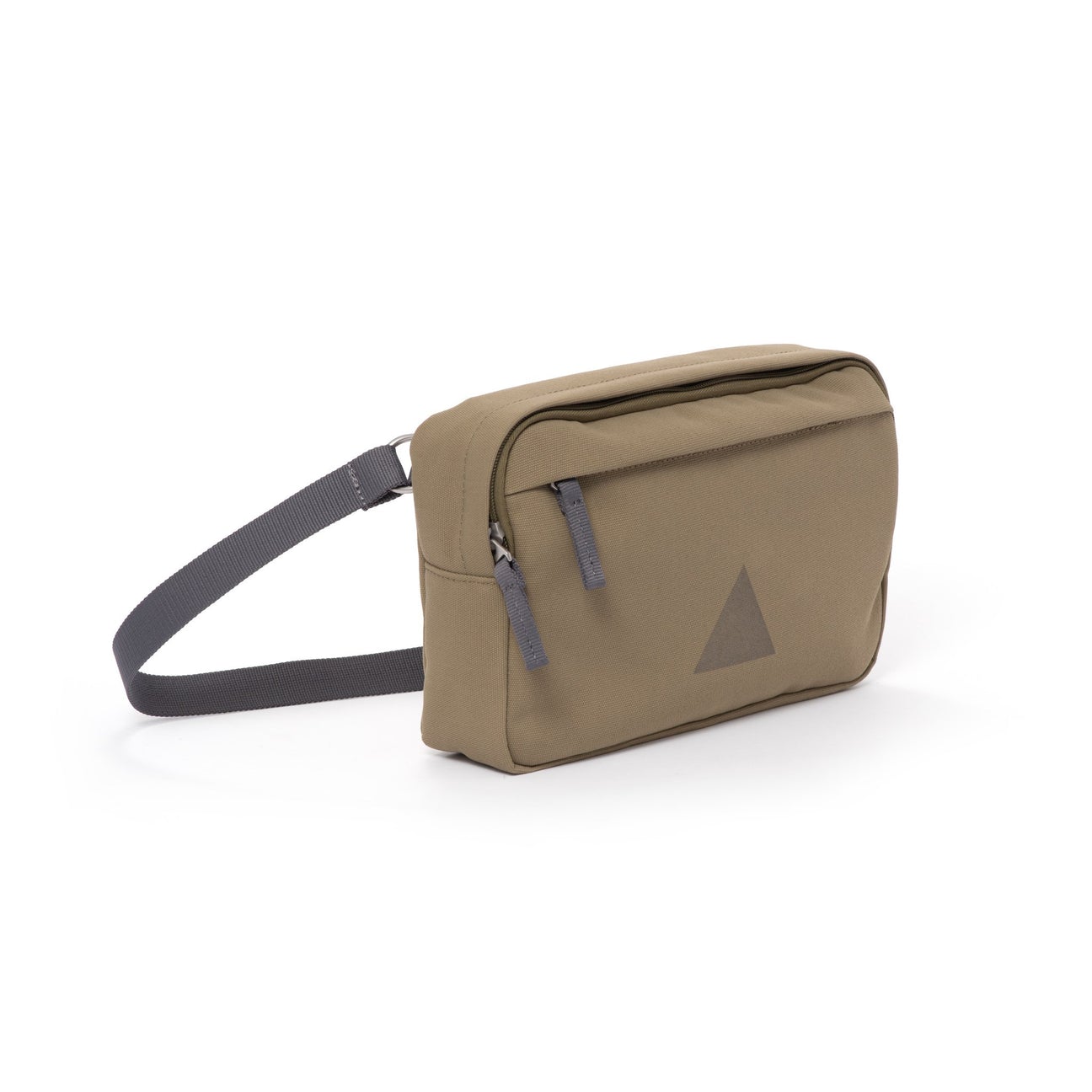 Arc Utility Crossbody Pack 4L | Utility Archive - Wake Concept Store