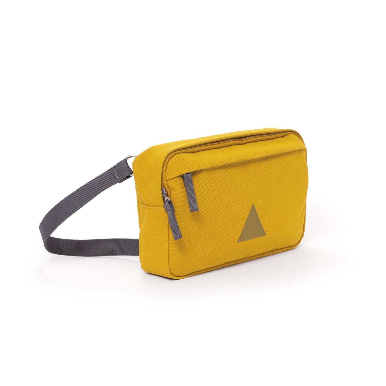 Arc Utility Crossbody Pack 4L | Utility Archive - Wake Concept Store