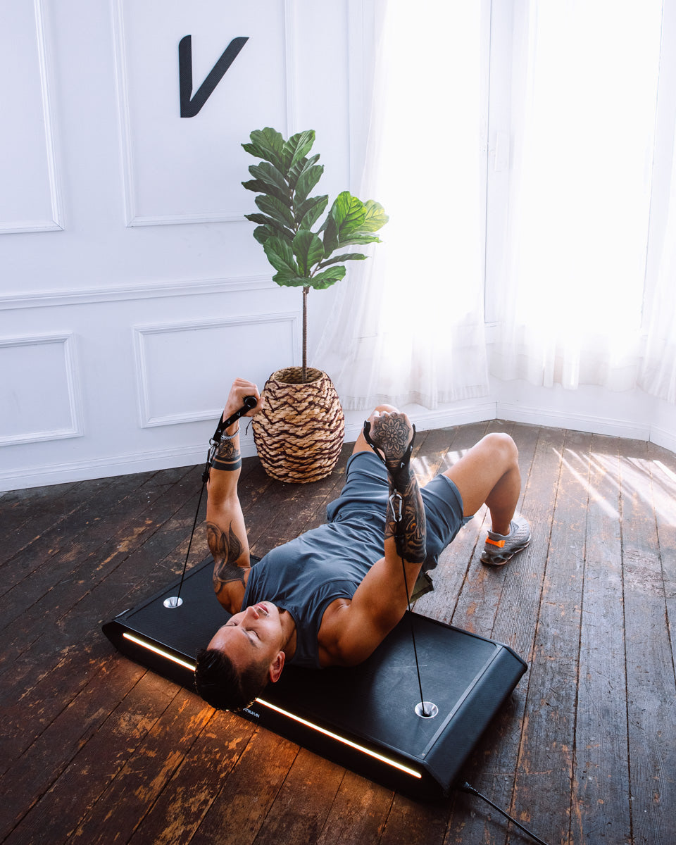 V-form Trainer | Vitruvian - Wake Concept Store