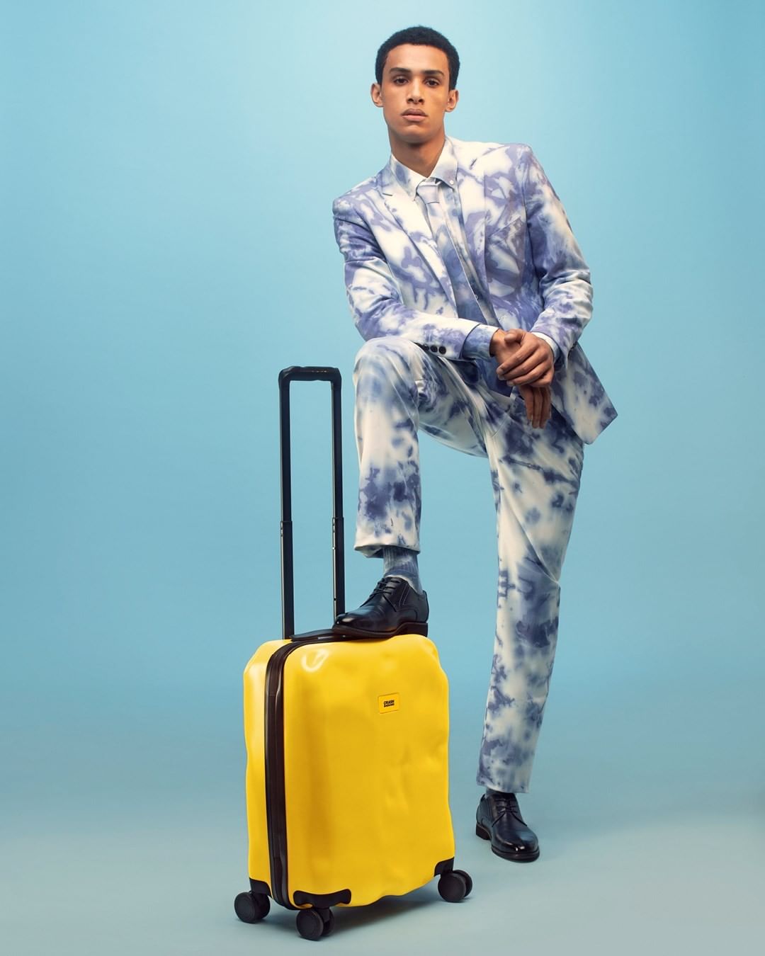 Icon, Cabin 4 Wheels Suitcase | Crash Baggage - Wake Concept Store