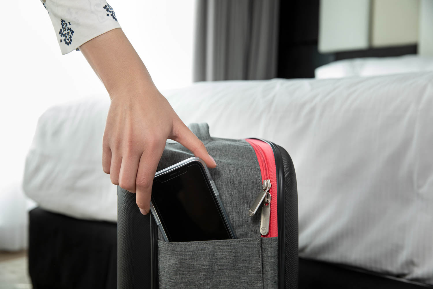 Flex 21" Foldable Carry-On Luggage | Rollink - Wake Concept Store