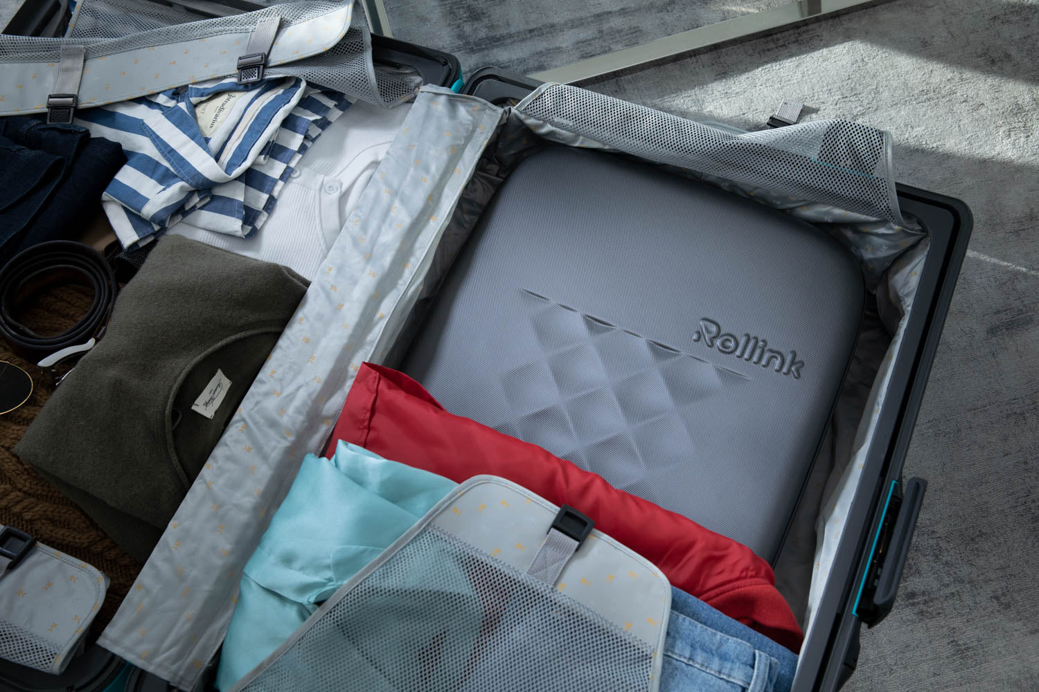 Flex 21" Foldable Carry-On Luggage | Rollink - Wake Concept Store