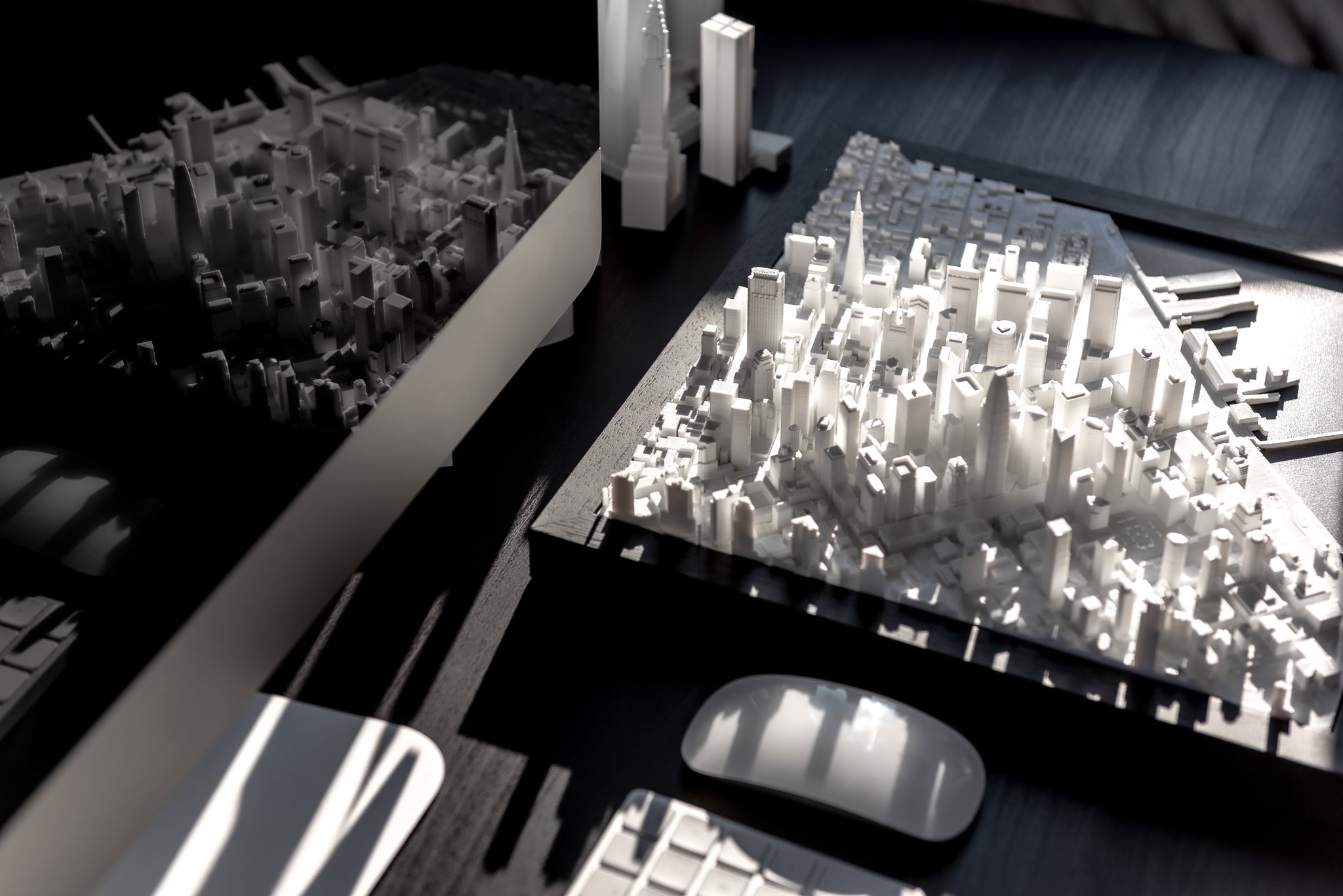 Cityframes: Bring the World to You
