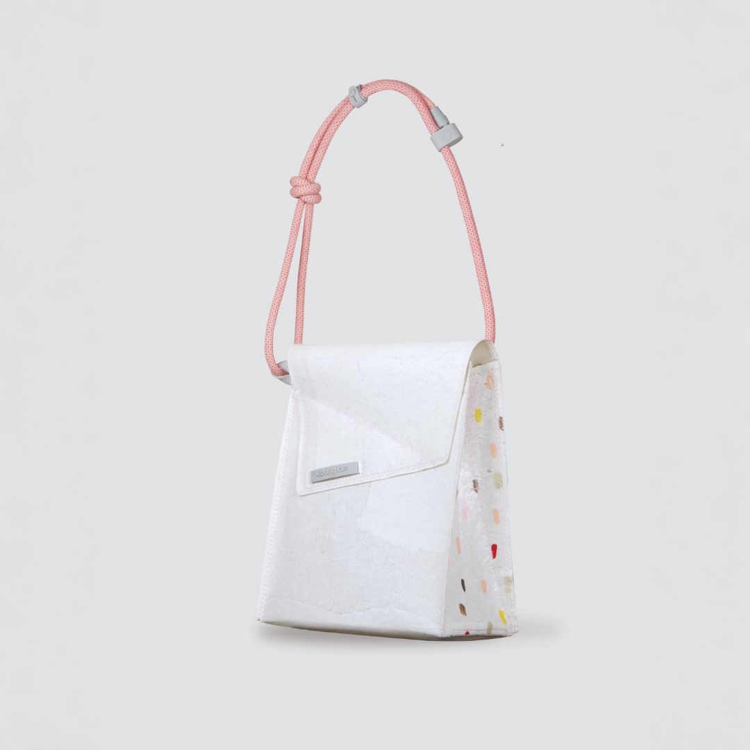 M.bungkus, ReSatchel, White