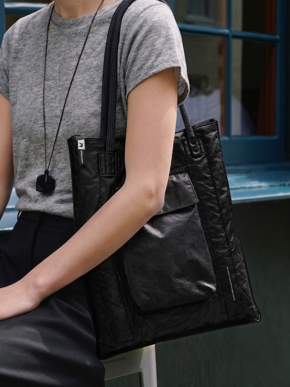 Airy II Sleeves & Tote Set for MacBook, Black