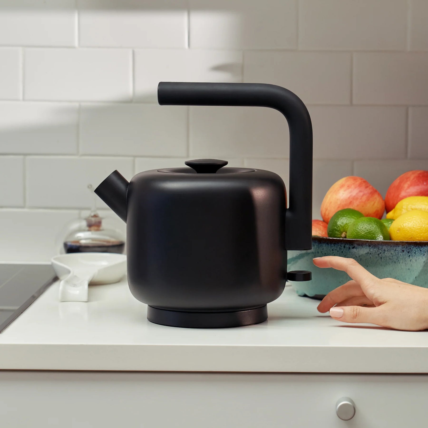 Clyde Electric Kettle 1.5L, Matte Black